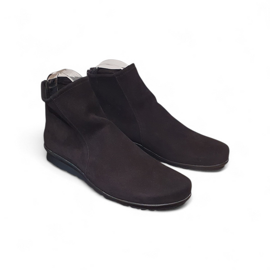 Boots Baryky