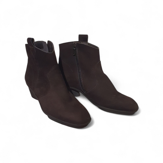 Boots Junity